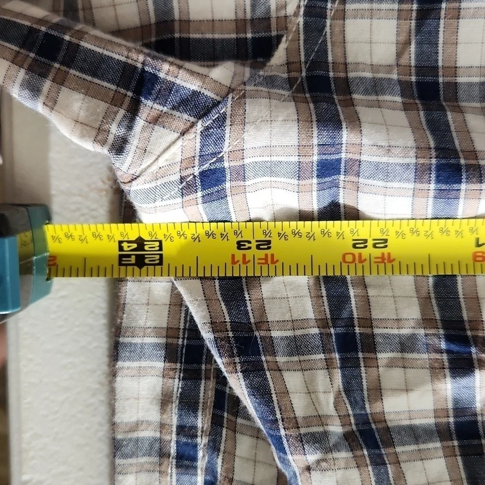 Wrangler riata button